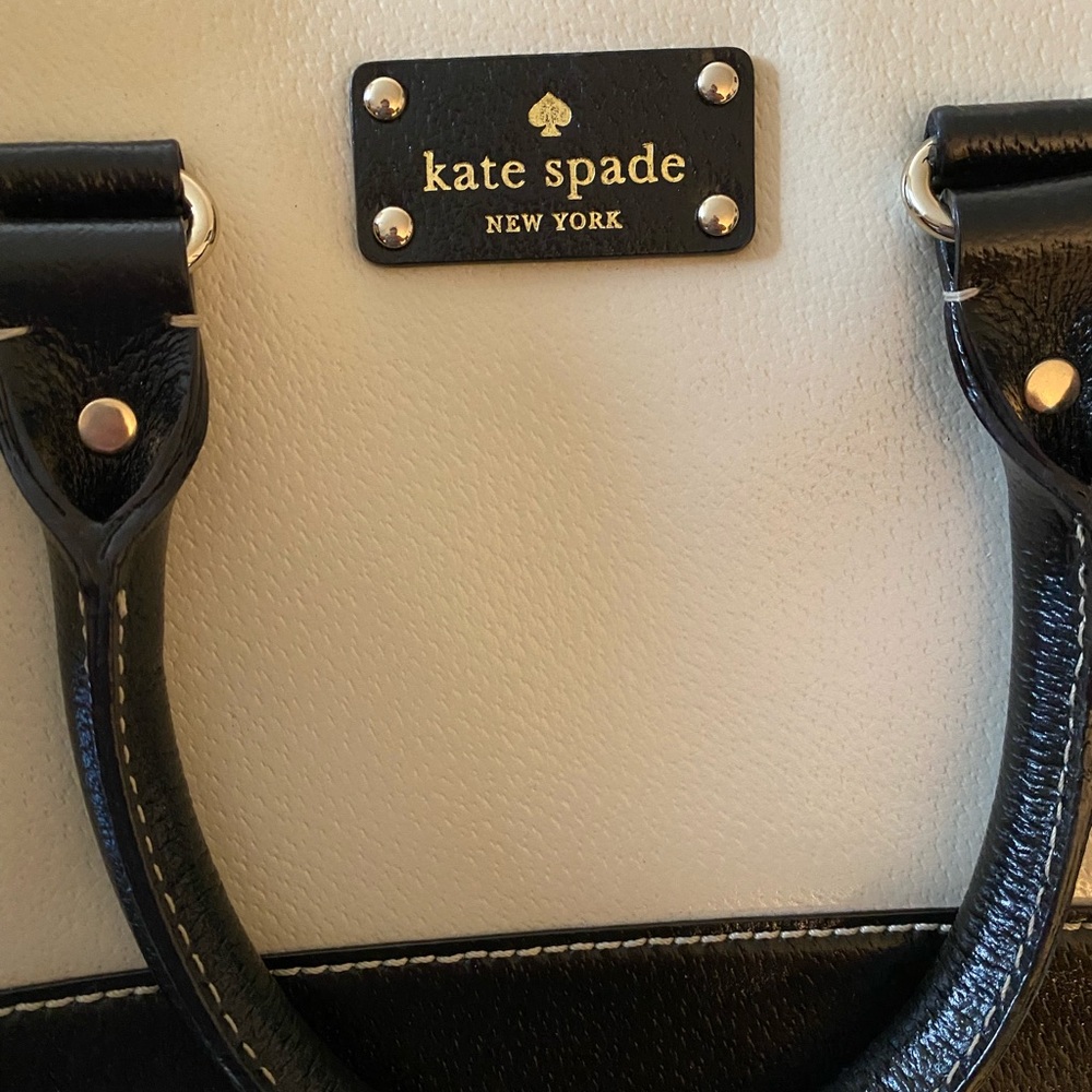 Kate Spade Handbag - Picture 3 of 8